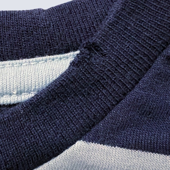 Old Navy Boy's Striped Long Sleeve T-Shirt Bundle Red/Blue, Size Medium (8 Boys) - Picture 8 of 9